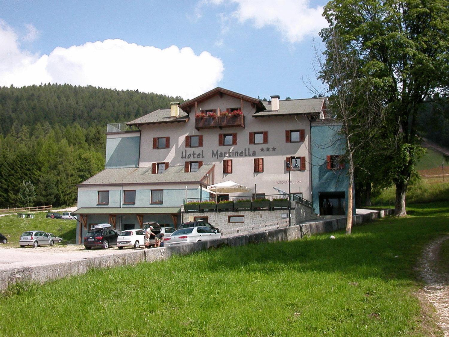 Hotel Martinella Folgaria Exterior foto