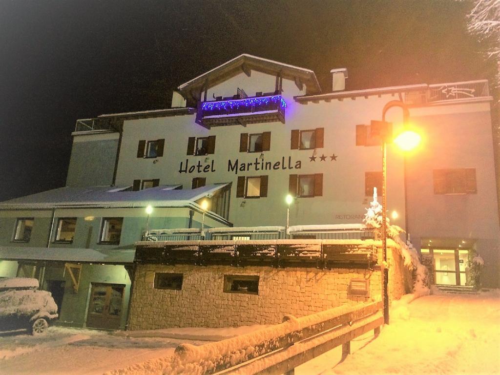 Hotel Martinella Folgaria Exterior foto