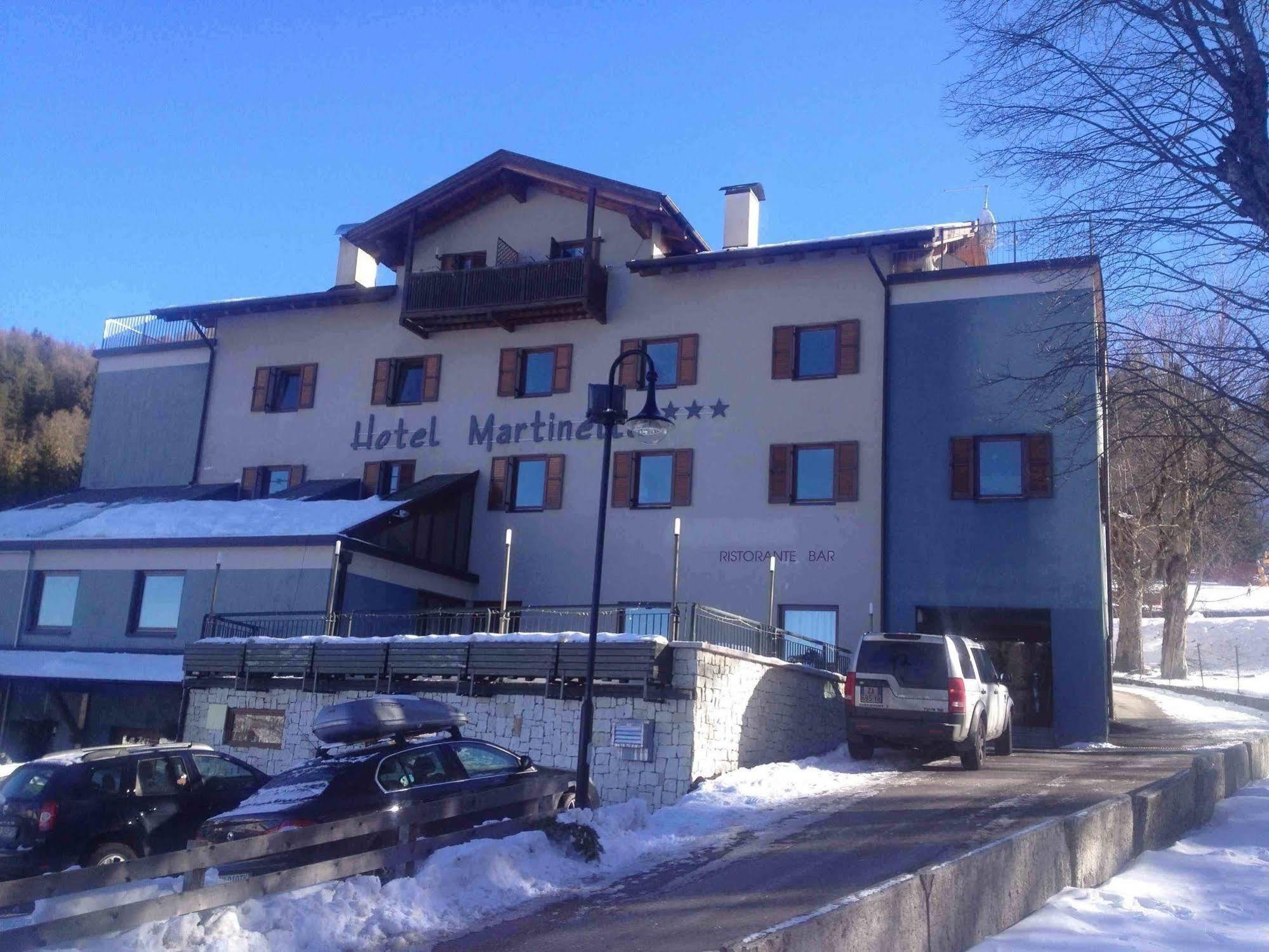 Hotel Martinella Folgaria Exterior foto